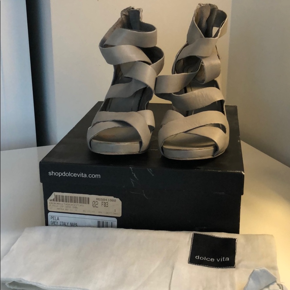 Dolce Vita, like-new wedges